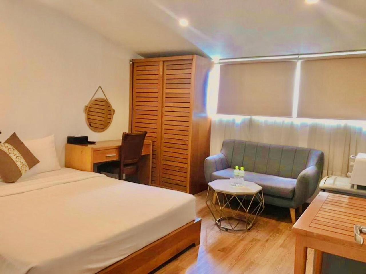 Simmi 5 Hotel & Apartment Ho Chi Minh-Byen Eksteriør billede